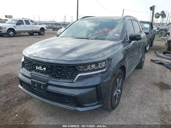5XYRL4LC8PG246777 2023 KIA SORENTO - Image 2