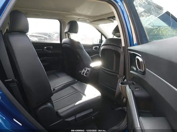 5XYRL4LC9MG053372 2021 KIA SORENTO - Image 8