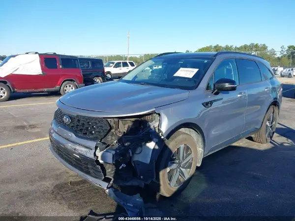 5XYRL4LC9MG053601 2021 KIA SORENTO - Image 2