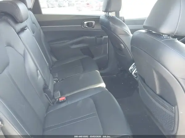 5XYRL4LC9MG055235 2021 KIA SORENTO - Image 8
