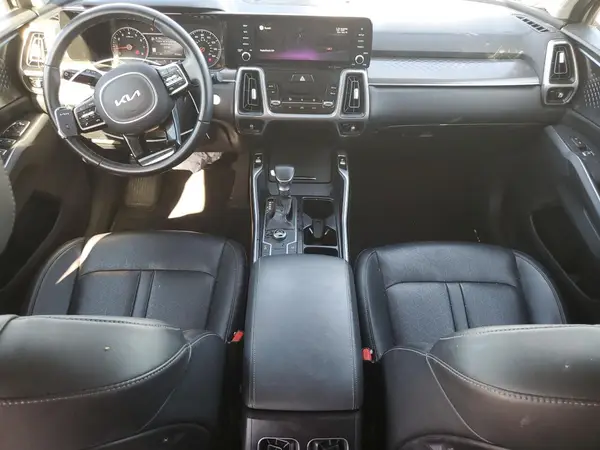 5XYRL4LC9NG084087 2022 KIA SORENTO - Image 8