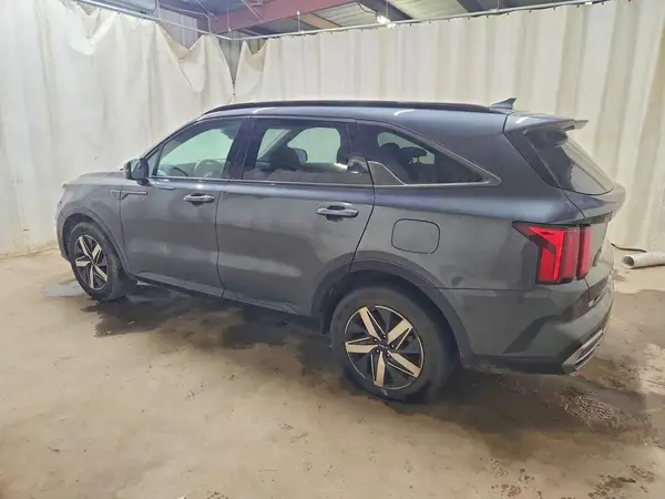 5XYRL4LC9NG092075 2022 KIA SORENTO - Image 2