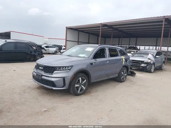 5XYRL4LC9PG182586 2023 KIA SORENTO - Image 2