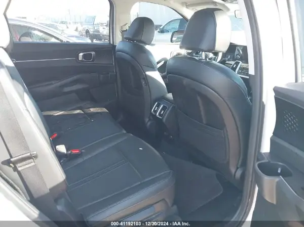 5XYRL4LC9PG215568 2023 KIA SORENTO - Image 8