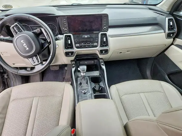 5XYRL4LC9PG222228 2023 KIA SORENTO - Image 8