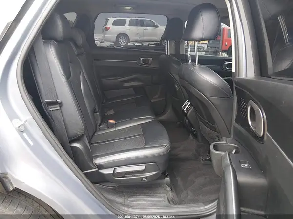 5XYRL4LCXMG004066 2021 KIA SORENTO - Image 8