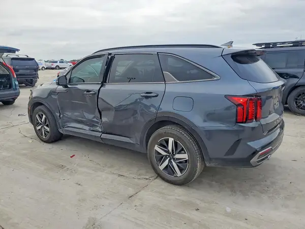 5XYRL4LCXNG102127 2022 KIA SORENTO - Image 2