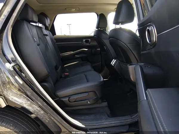 5XYRLDJC0SG340681 2025 KIA SORENTO - Image 8
