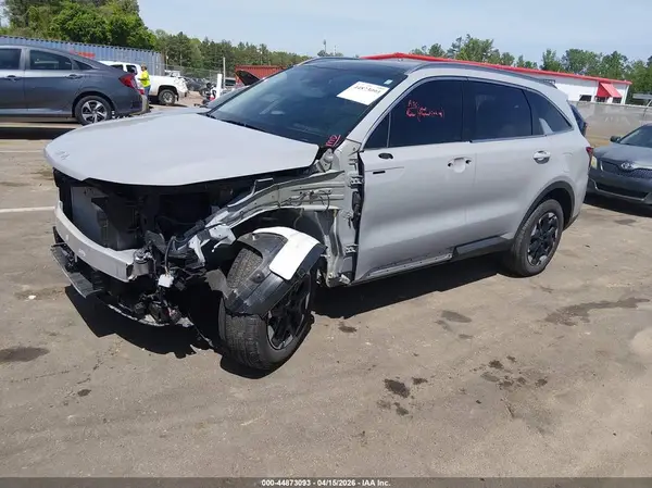 5XYRLDJC1RG300359 2024 KIA SORENTO - Image 2