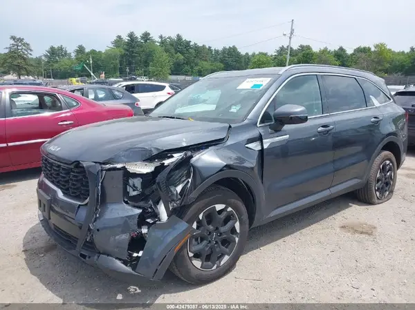 5XYRLDJC3RG282074 2024 KIA SORENTO - Image 2