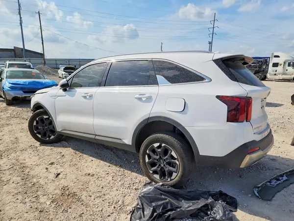 5XYRLDJC3RG287839 2024 KIA SORENTO - Image 2