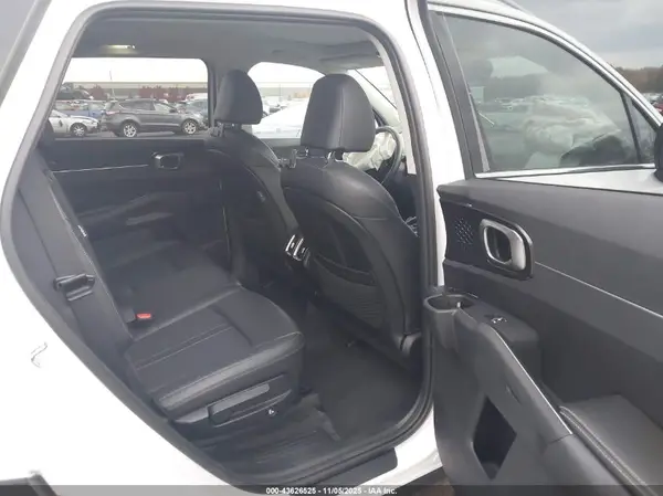 5XYRLDJC4RG287476 2024 KIA SORENTO - Image 8