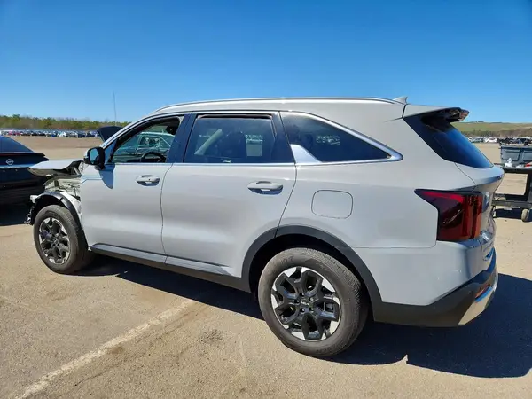 5XYRLDJC4SG349576 2025 KIA SORENTO - Image 2