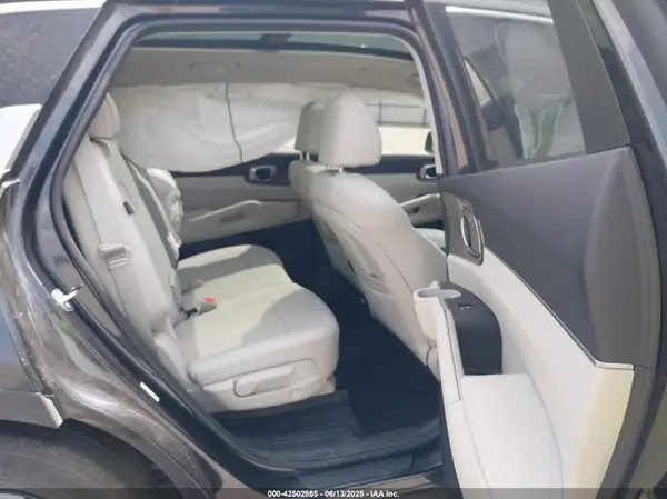 5XYRLDJC4SG353613 2025 KIA SORENTO - Image 8