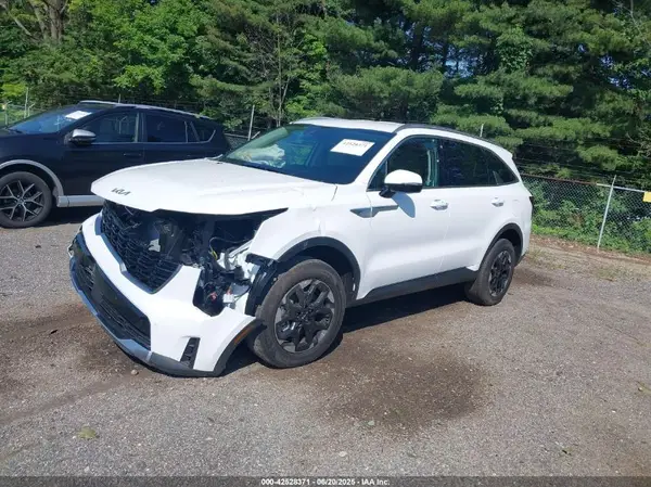 5XYRLDJC4SG393786 2025 KIA SORENTO - Image 2
