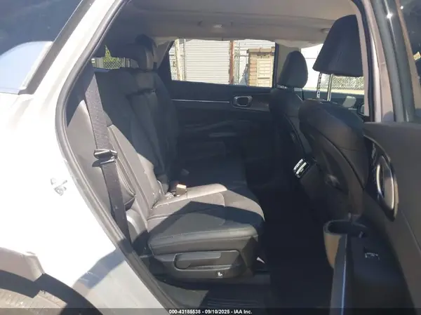 5XYRLDJC5RG284814 2024 KIA SORENTO - Image 8