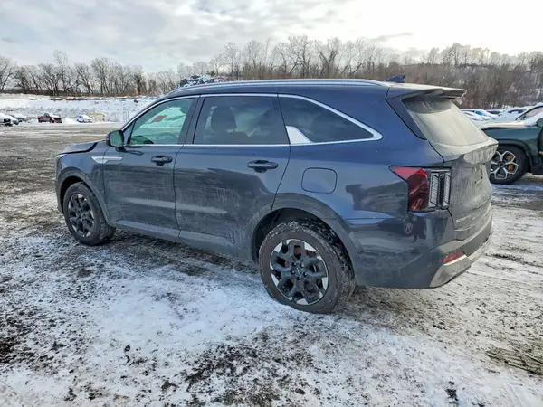 5XYRLDJC5SG350185 2025 KIA SORENTO - Image 2