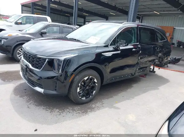 5XYRLDJC6SG386001 2025 KIA SORENTO - Image 2