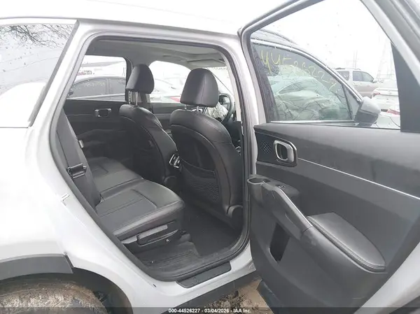 5XYRLDJC7RG262670 2024 KIA SORENTO - Image 8