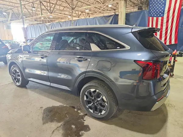 5XYRLDJC7RG278318 2024 KIA SORENTO - Image 2