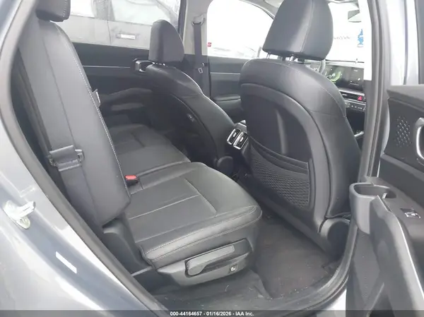 5XYRLDJC7RG281767 2024 KIA SORENTO - Image 8