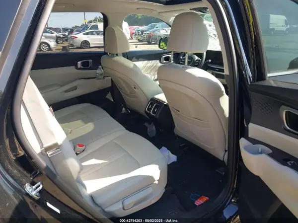 5XYRLDJC8SG325992 2025 KIA SORENTO - Image 8