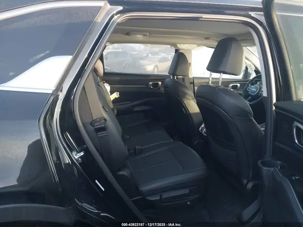 5XYRLDJC8SG335437 2025 KIA SORENTO - Image 8