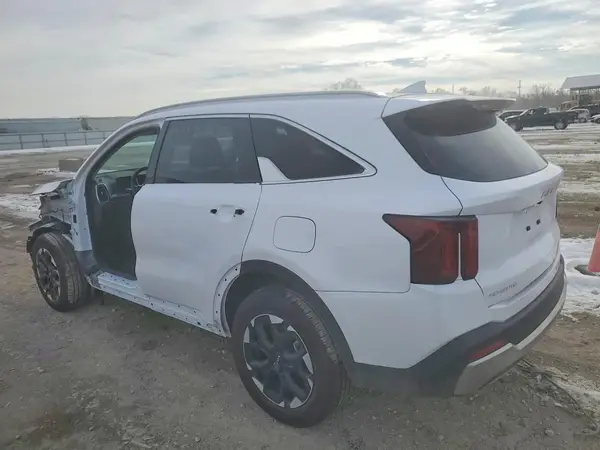 5XYRLDJC8SG349175 2025 KIA SORENTO - Image 2