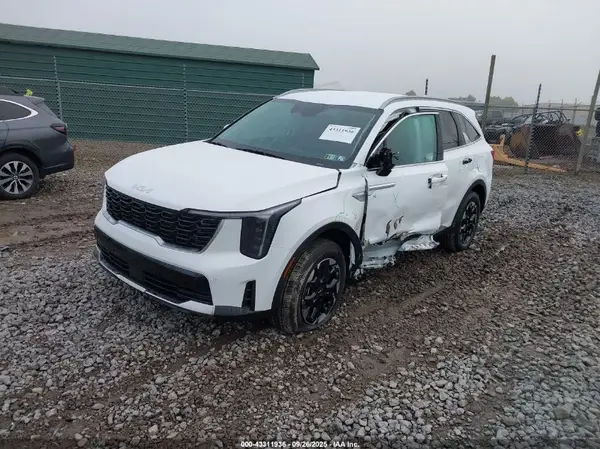 5XYRLDJC8TG409103 2026 KIA SORENTO - Image 2