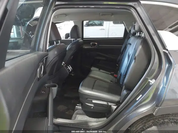 5XYRLDJC9RG283570 2024 KIA SORENTO - Image 8