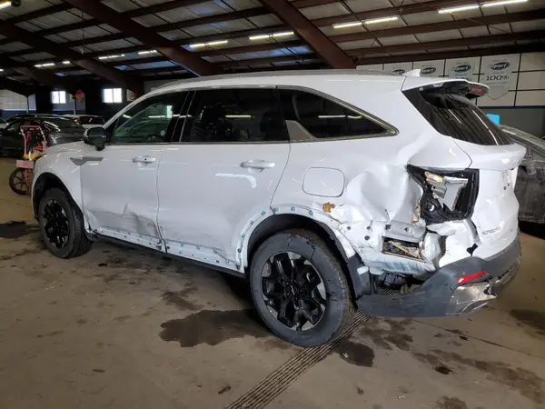 5XYRLDJC9RG288400 2024 KIA SORENTO - Image 2