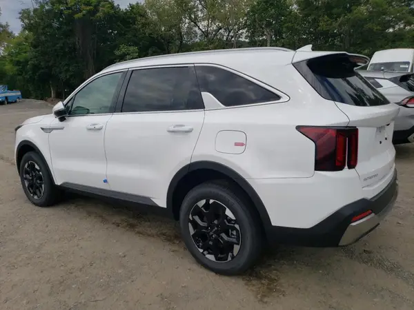 5XYRLDJC9SG377695 2025 KIA SORENTO - Image 2