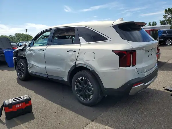 5XYRLDJCXTG438912 2026 KIA SORENTO - Image 2