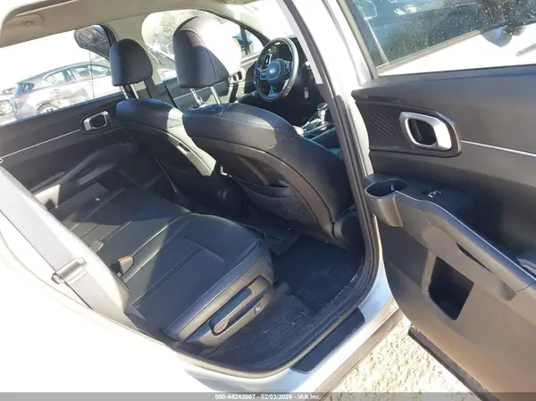5XYRLDLC0MG006926 2021 KIA SORENTO - Image 8
