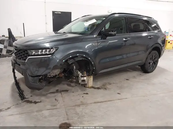 5XYRLDLC0MG023340 2021 KIA SORENTO - Image 2