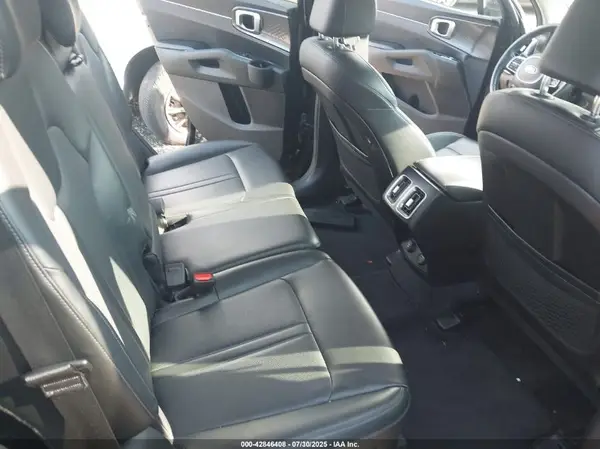 5XYRLDLC0MG046228 2021 KIA SORENTO - Image 8
