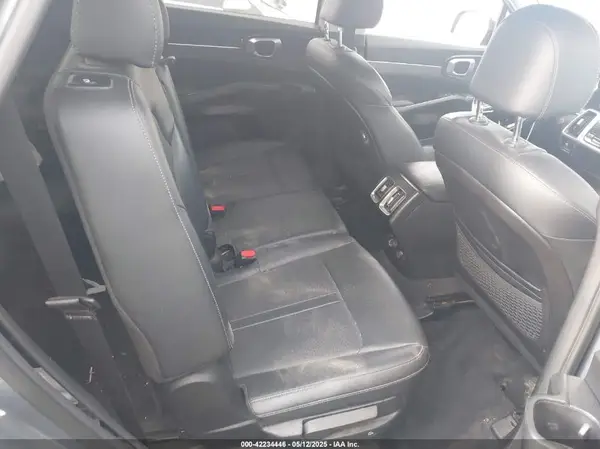 5XYRLDLC0MG046813 2021 KIA SORENTO - Image 8