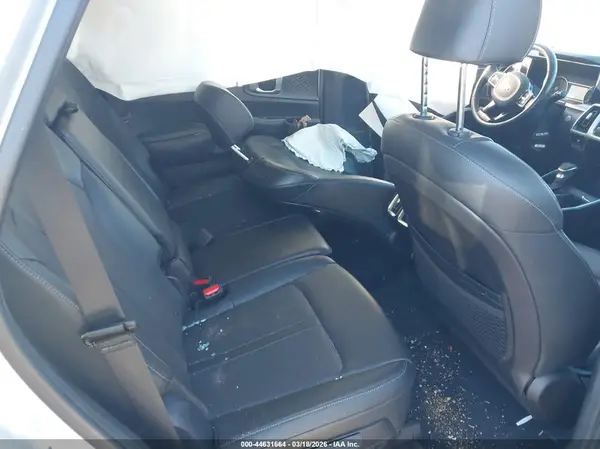 5XYRLDLC0MG052904 2021 KIA SORENTO - Image 8