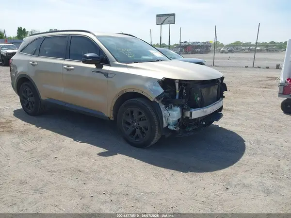 5XYRLDLC0MG061702 2021 KIA SORENTO - Image 1