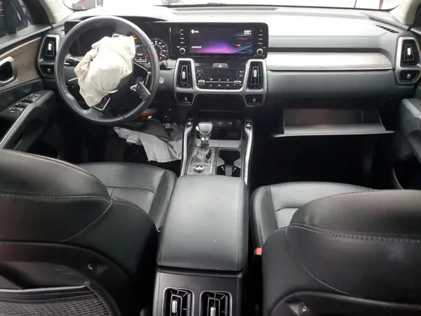 5XYRLDLC0NG085760 2022 KIA SORENTO - Image 8