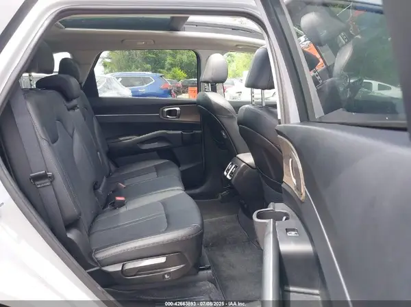 5XYRLDLC0NG095849 2022 KIA SORENTO - Image 8