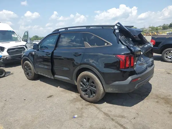 5XYRLDLC0NG118224 2022 KIA SORENTO - Image 2