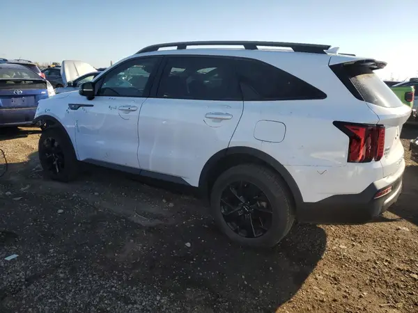5XYRLDLC0NG121639 2022 KIA SORENTO - Image 2