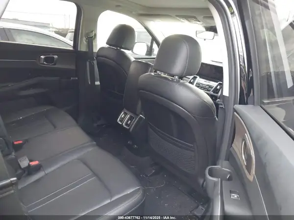 5XYRLDLC0NG133080 2022 KIA SORENTO - Image 8