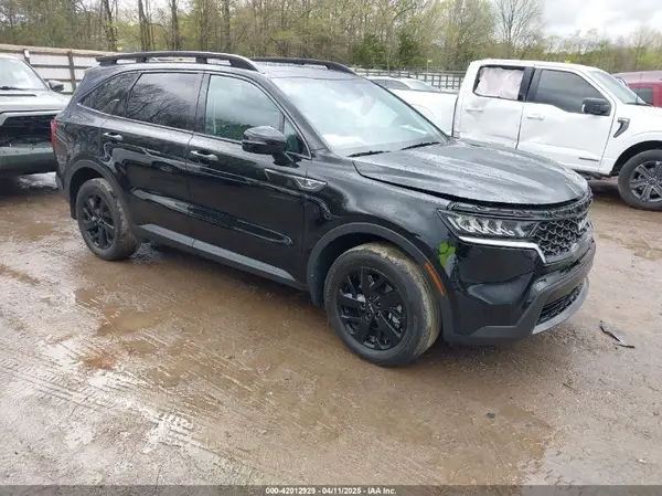 5XYRLDLC0PG195467 2023 KIA SORENTO - Image 1