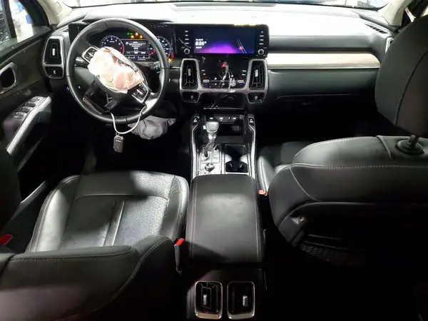 5XYRLDLC0PG228239 2023 KIA SORENTO - Image 8