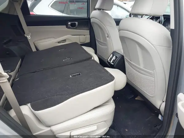 5XYRLDLC1MG022620 2021 KIA SORENTO - Image 8