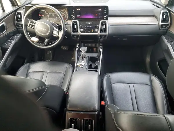 5XYRLDLC1NG085041 2022 KIA SORENTO - Image 8