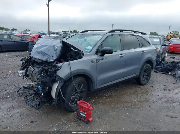 5XYRLDLC1NG085105 2022 KIA SORENTO - Image 2