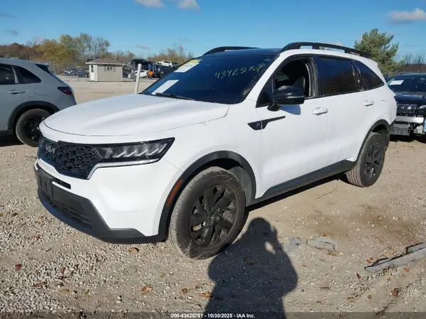 5XYRLDLC1NG106387 2022 KIA SORENTO - Image 2